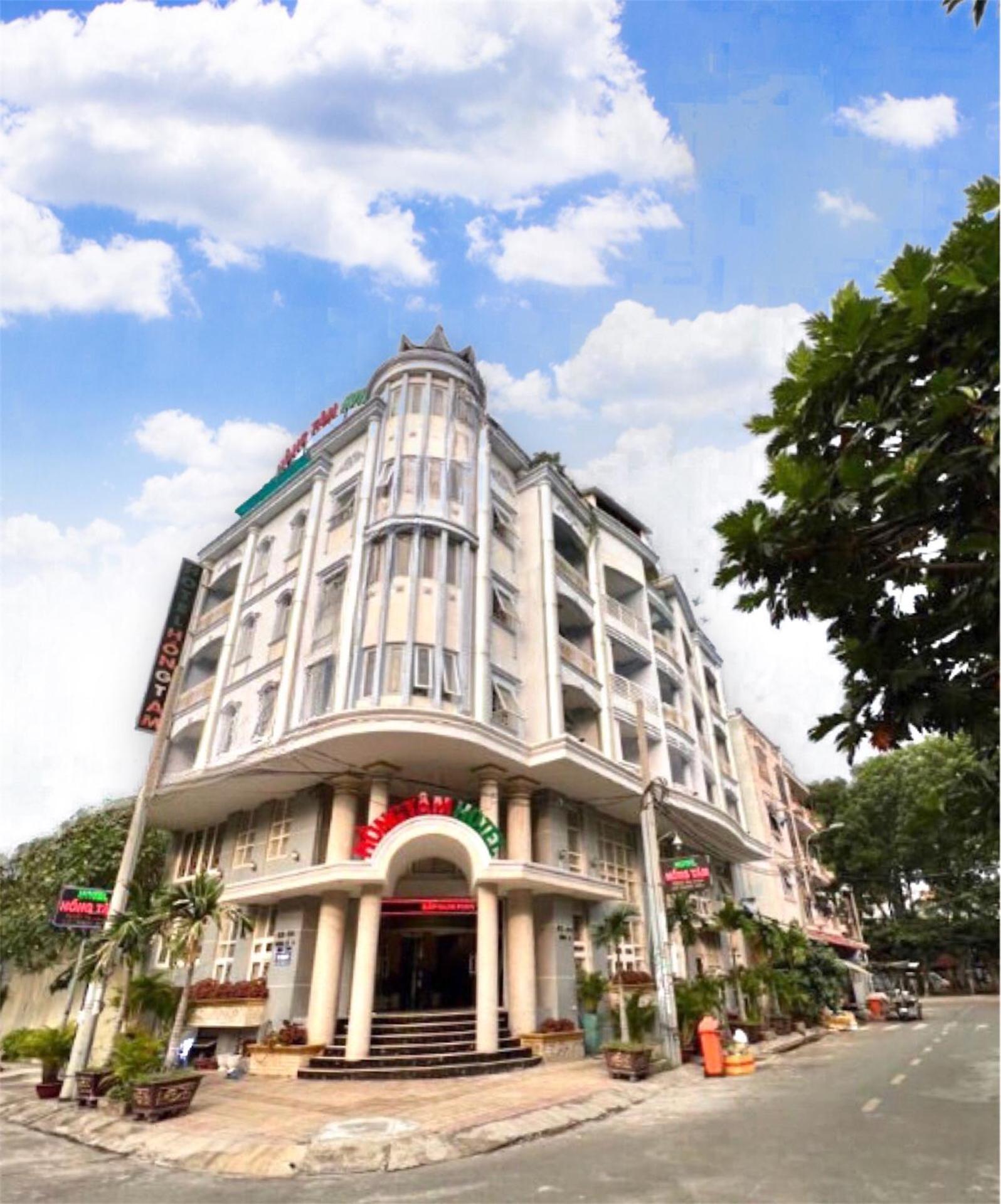ホテル Khach San Hong Tam ホーチミン市 エクステリア 写真